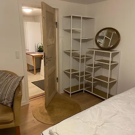 Med Eget Køkken Og Bad * Esbjerg